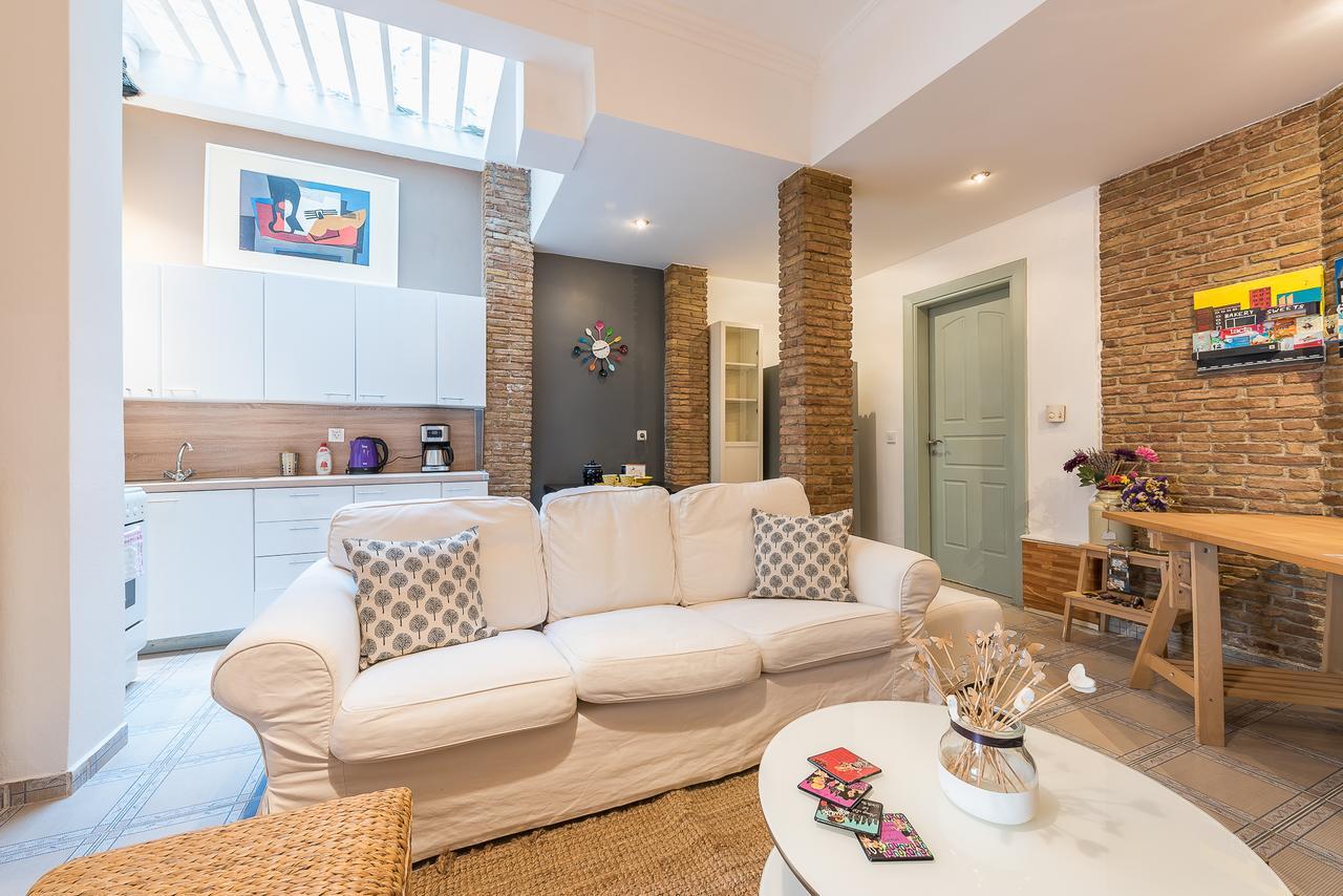 Elegant Kerameikos Apartment By Cloudkeys アテネ エクステリア 写真